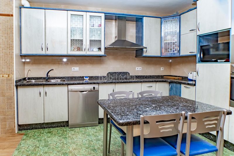 Foto 88b06db5-c7c7-4a36-847f-6eb4347039ee. Casa adosada se vende dúplex . en Adra