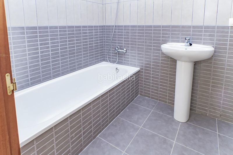 Foto 6472cc1a-2072-4aa6-aeeb-9d9d897f6b81. Pis a Pechina