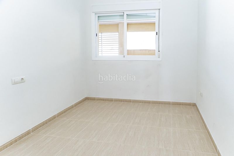 Foto d4725bd9-9dd2-479d-b808-aee4fb1c92de. Pis a Pechina