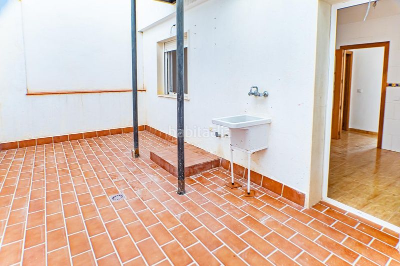 Foto 61909628-92cf-4c41-abc1-49476be3fced. Casa amb aparcament a Pechina