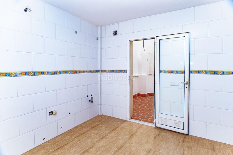 Foto 73d7bc3f-063d-4104-a8f5-30f7c07db4ef. Casa amb aparcament a Pechina