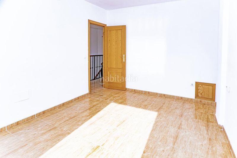 Foto a5c1a7f7-c4c6-46ae-b16d-cf1e90ae0405. Casa amb aparcament a Pechina