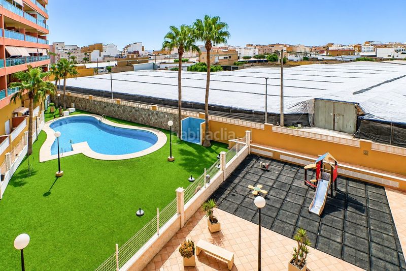 Foto 1d6193f7-4a7d-4354-9c8e-69da48f08b44. Pis amb aparcament piscina a Roquetas pueblo Roquetas de Mar