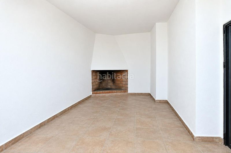 Foto fbb0053d-cd19-4a26-9f9e-adab27651e6f. Country house with parking in Íllar