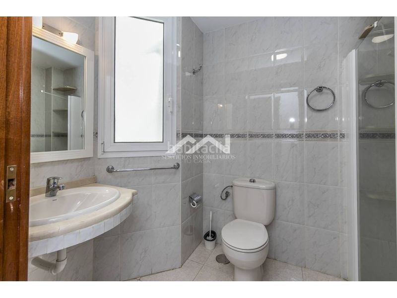 Foto c0d82ba2-50dd-495a-b819-b4513aed2d67. Pis amb aparcament a puertito de Güímar Güímar
