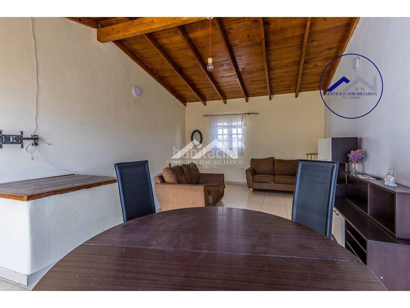 Foto 2de3300a-c58d-48a6-8b04-05afb538593d. Casa a schiera con parcheggio in Centro Güímar