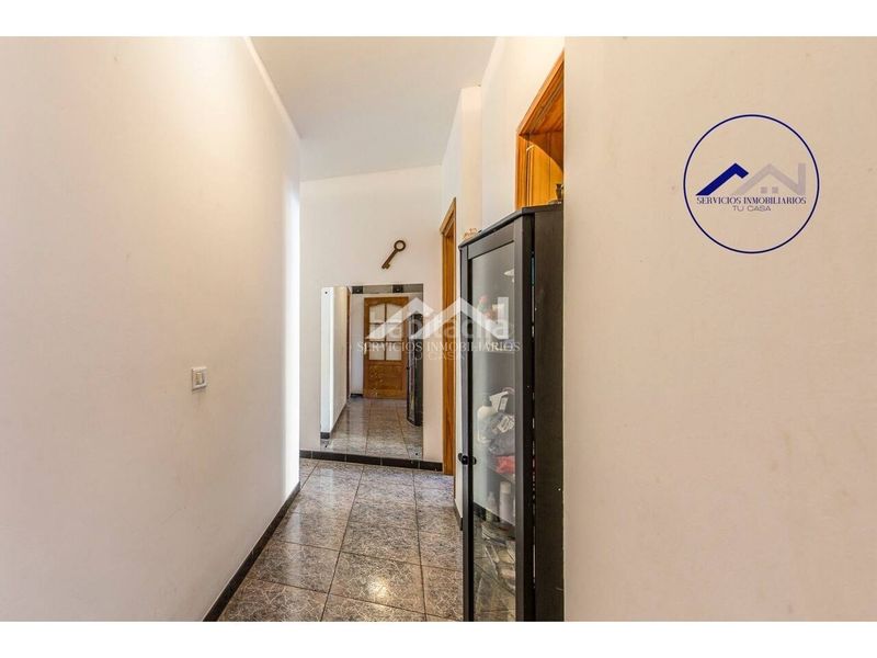 Foto c5e13b8a-2d15-43a4-9d6e-8fb9d402fbd9. Casa a schiera con parcheggio in Centro Güímar