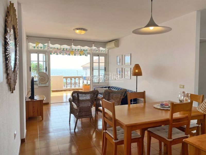 Foto afb1d6f5-f65b-480b-94d7-4b60b7c386e1. Alquiler apartamento se alquila apartamento temporal del 1 de septiembre al 30 de junio de 2027 en Candelaria