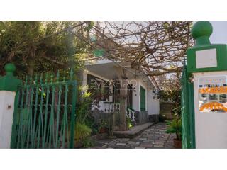 Maison  Huaracheros. Se vende casa terrera en la zona del rayo, san cristobal de la l