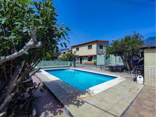 Country house en Arafo. Se vende casa independiente con vivienda anexa en arafo