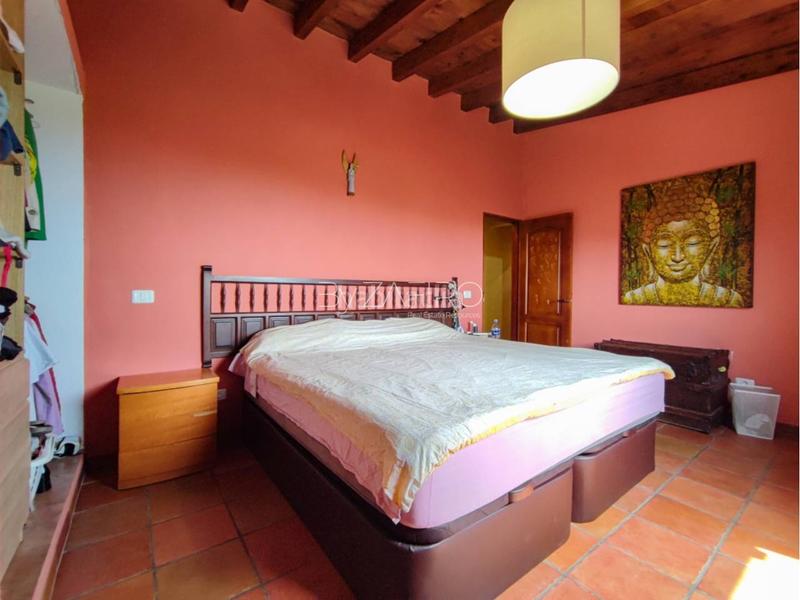Foto afb35c7a-7c38-4e22-8abe-03cfc7d72d41. Masía se vende casa independiente con vivienda anexa en Arafo
