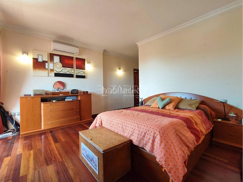 Foto e6ad9d56-d2d8-4251-a2dd-bcbc8ee46ca0. Chalet gran casa en geneto con jardín y huerta en San Cristóbal de La Laguna