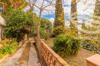 Casa a Caldes d´Estrac. Propiedad con muchas posibilidades