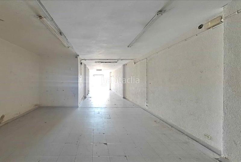 Foto dd495f4a-a9f7-40e4-993f-7c8dc8216dc8. Local comercial en La plantera Blanes