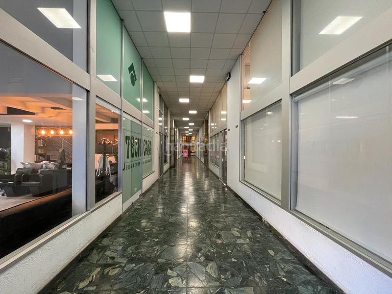 Foto eb99e3dd-ca54-4dd2-9cdf-0a36db541a57. Local comercial a Nou Eixample Sud Tarragona