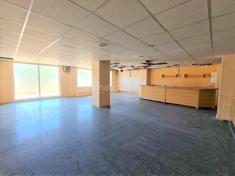 Foto b7753919-a779-4074-a4c4-f6c7db40bd23. Locale commerciale in Xeraco