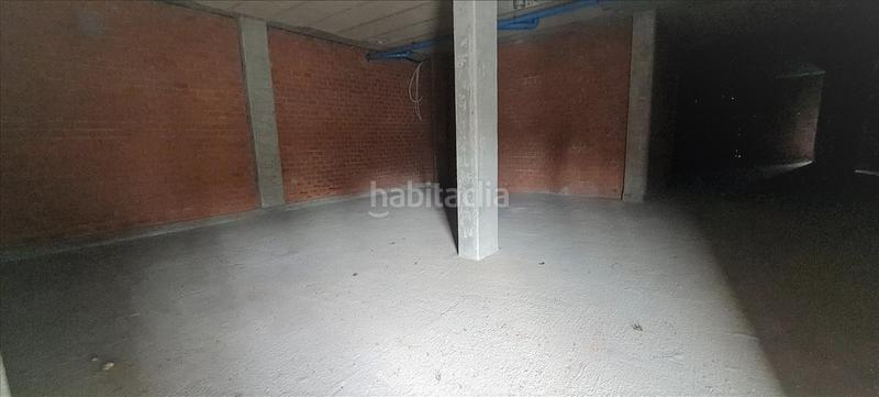 Foto 7debd795-9bef-4d9b-b886-137c8ea9794b. Local comercial en Bertamirans Ames