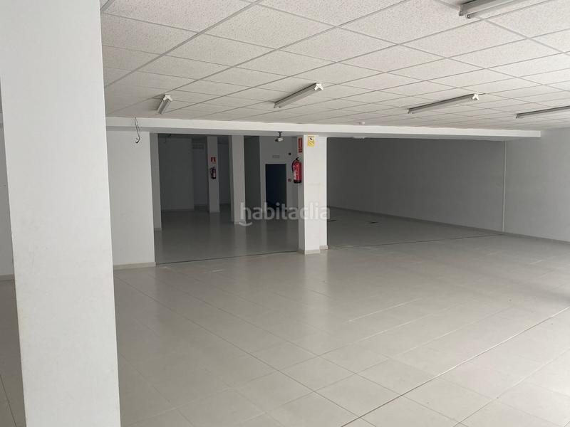 Foto e72ac06b-a9f5-4eb7-8f0f-c6b29b929409. Locale commerciale in Burela