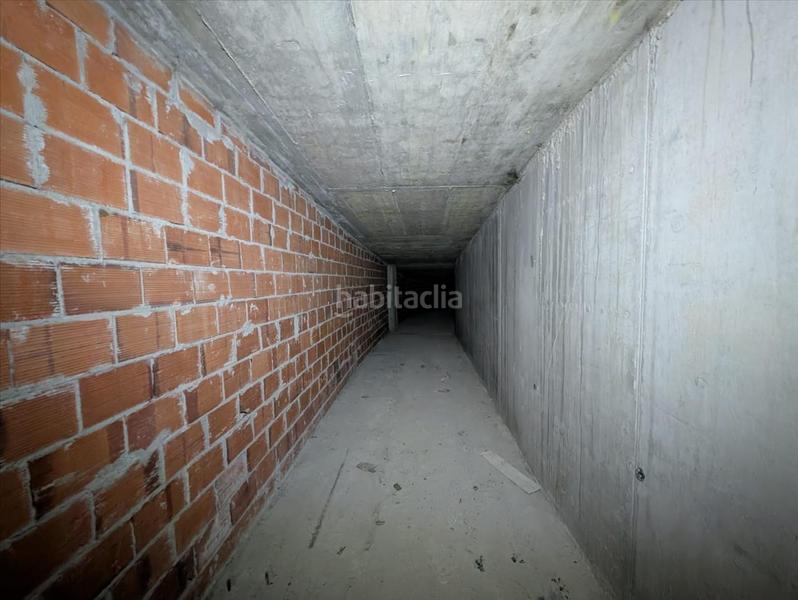 Foto 057416e4-ca86-4385-9ecd-d9a133e56c83. Locale commerciale in Burela