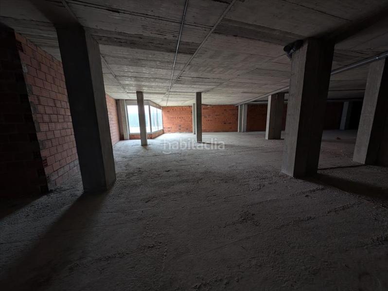 Foto 4e0d2ef7-8545-47d6-8bc5-af77ba00dbbe. Locale commerciale in Burela