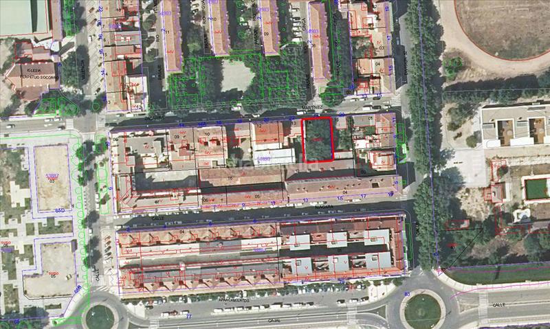 Foto aab5a16f-7b42-4dd5-a6fb-0dd9de18a108. Terrain résidentiel dans Perpetuo Socorro Huesca