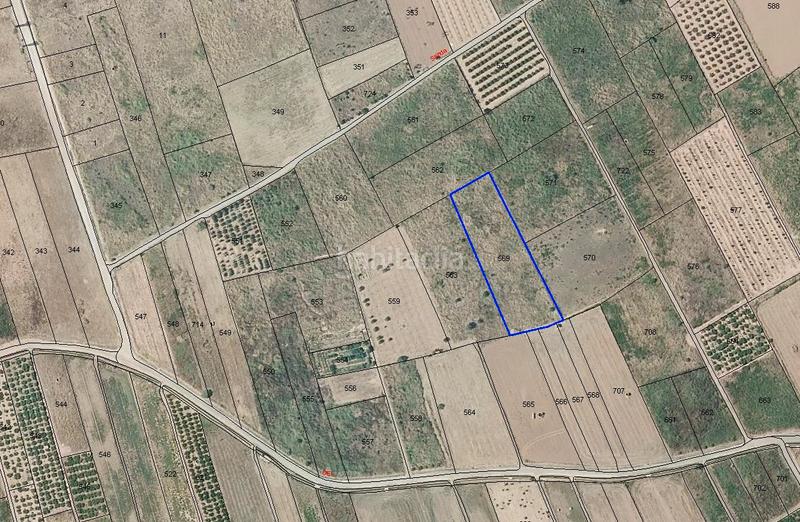 Foto a0cb1f1d-10ae-4cb0-921b-e6e8ca102e24. Terreny residencial a Chilches