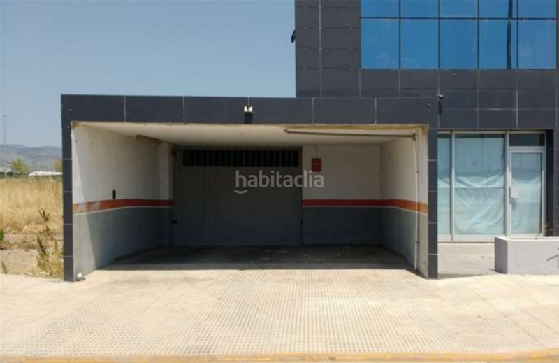 Foto a2f40890-e343-4580-b272-bbba3409304d. Parking coche en Zona Avenida del Mar Castellón de la Plana