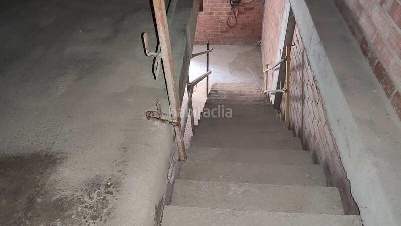 Foto a325f132-743a-4fe7-b766-4e45cf8cbd7f. Local comercial a Barris Marítims Tarragona