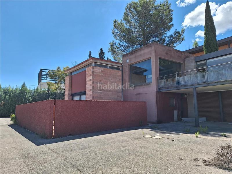 Foto 99ef6651-df01-4b51-97f1-9f96f33daae5. Edificio en Enguera