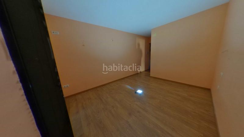 Foto 5587b7cc-b9e5-4b82-859f-332cce9e6e57. Edifici a Baños de Montemayor