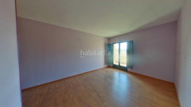 Foto 5abf7e6b-502b-4db5-90cf-d44c12a533e0. Edifici a Baños de Montemayor