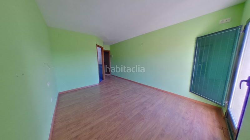 Foto b54a1398-a3cf-49c2-8b4d-d048165ef9bc. Edifici a Baños de Montemayor