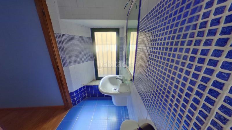 Foto c0b1296c-0294-4b74-842b-c5ba2567e41e. Edifici a Baños de Montemayor