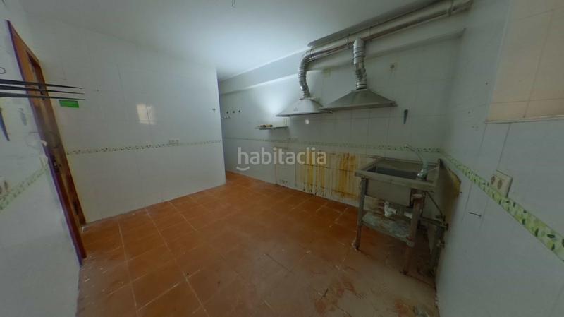 Foto deee6199-12f4-4e35-80dd-6234e0ff9d85. Edifici a Baños de Montemayor