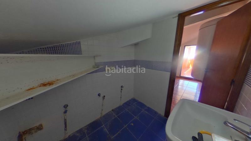 Foto e8be78f8-611f-4b25-999d-30559dc9e977. Edifici a Baños de Montemayor