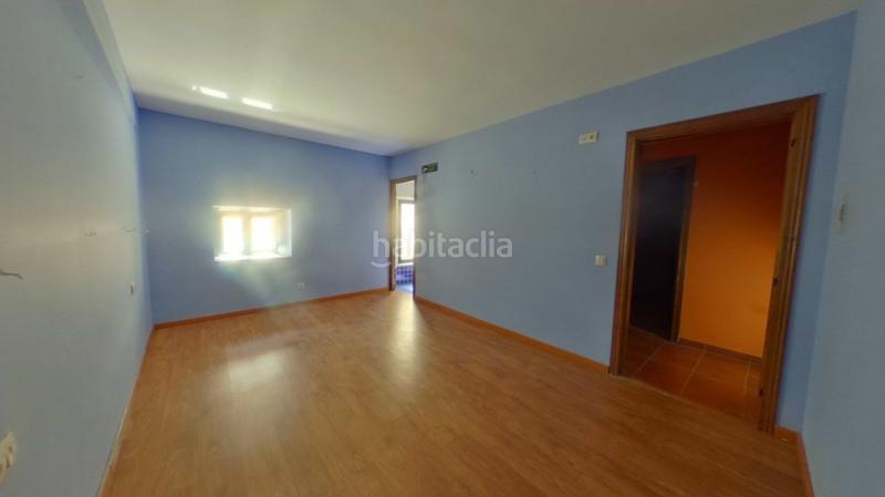 Foto f4ab84d4-0ac5-441c-ac7e-4c9b694ffe1f. Edifici a Baños de Montemayor