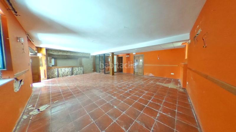 Foto f7ac488b-1a2f-4c69-a9a9-14bb61ca5385. Edifici a Baños de Montemayor