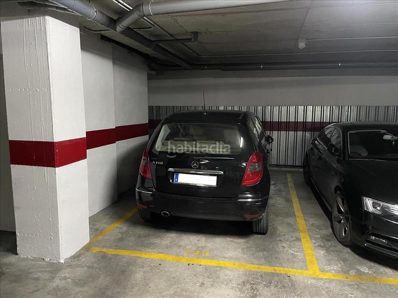 Foto a94a9850-f933-4d22-b16c-e5f536c40a6d. Parking voiture dans Valdezorras - El Gordillo Sevilla