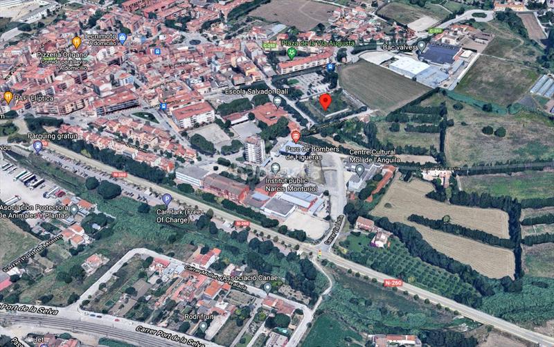 Foto 89df792e-624b-43bc-9270-26d8c990de02. Gebäude in Eixample-Horta Capallera Figueres