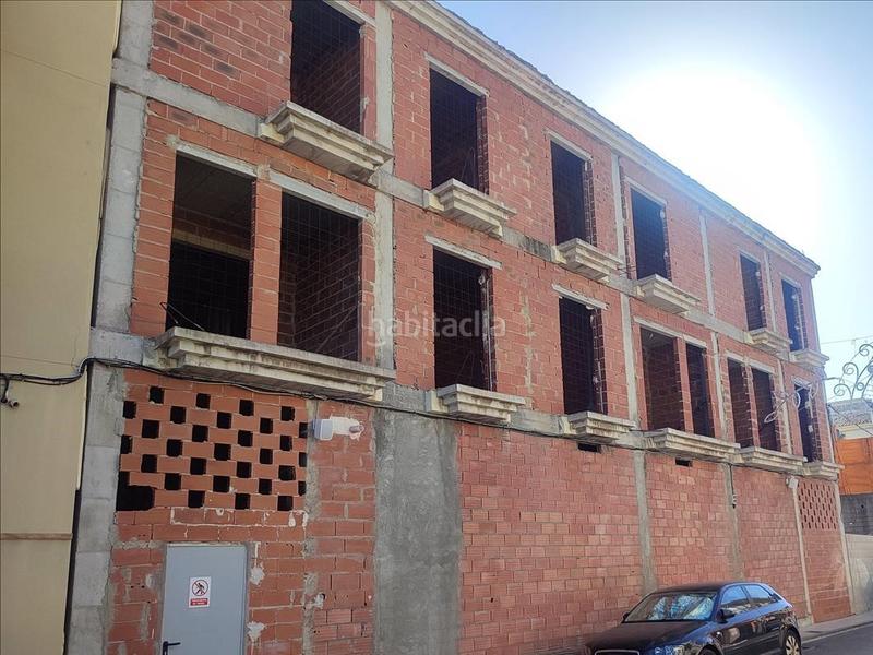 Foto caf8df6f-53b4-4a04-a535-4cbafbd8519c. Parking coche en Parcent