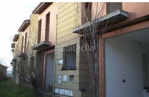 Foto bff70ed6-738b-4ac1-8774-5331c54953b1. Chalet en Briones