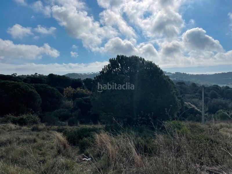 Foto fe76a82d-ebfe-44fb-bae5-c96e8358577c. Terreny residencial a Mont Ferrant-Joan Carles I Blanes