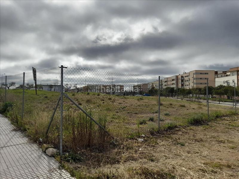 Foto 06bf5d61-a2a2-48e3-9734-e996e07dc2fd. Terreny residencial a Carretera de Sevilla - Los Montitos Badajoz