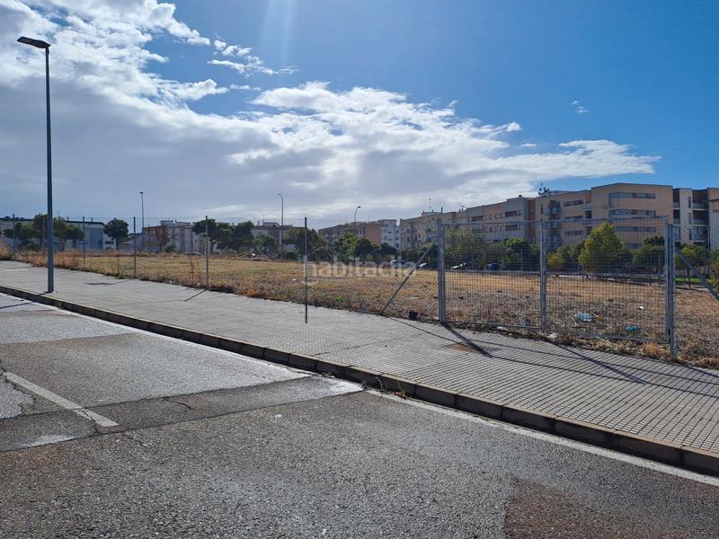 Foto 0fab3532-5f15-4ee9-aff0-f0a25b17b4e7. Wohngrundstück in Carretera de Sevilla - Los Montitos Badajoz