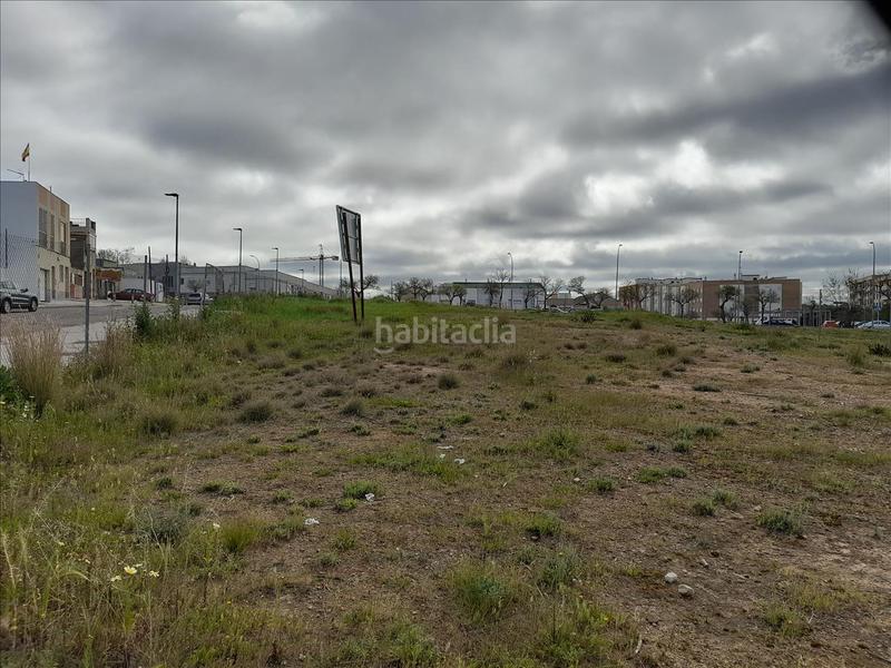 Foto c072f912-6791-4ddb-915a-0ae5815b4ad4. Wohngrundstück in Carretera de Sevilla - Los Montitos Badajoz