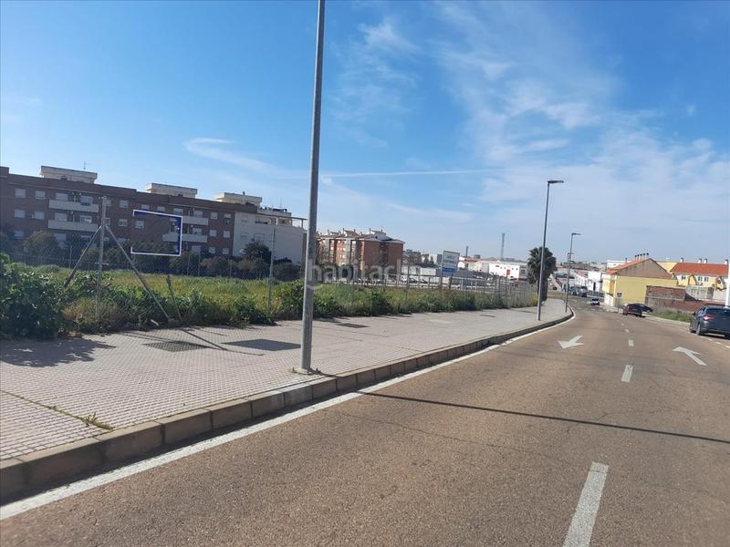 Foto da8d898c-3103-4393-8460-8dc8dfe61571. Wohngrundstück in Carretera de Sevilla - Los Montitos Badajoz