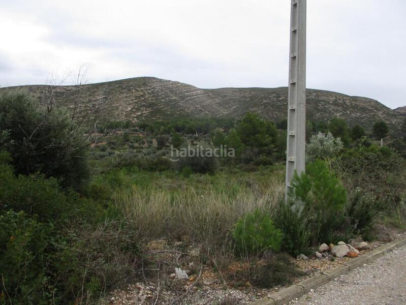 Foto 1a2cd1b5-772e-4731-9096-40b582683804. Terreno residenziale in Macastre