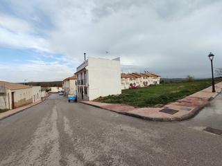 Terreny residencial  Cl julian torres (infantas) parcela 72