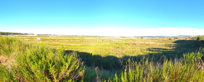 Foto 133879bf-1418-4980-aff9-a0291aa5e549. Solar industrial en Polígono Cantabria Logroño