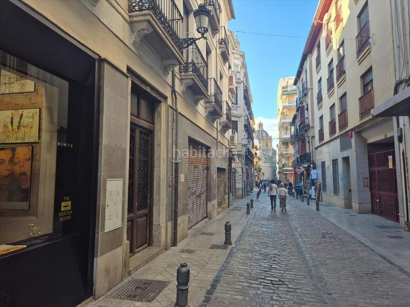 Foto 661b8c0b-b3b4-4a2b-8681-726ad3b66348. Local commercial dans Centro - Sagrario Granada